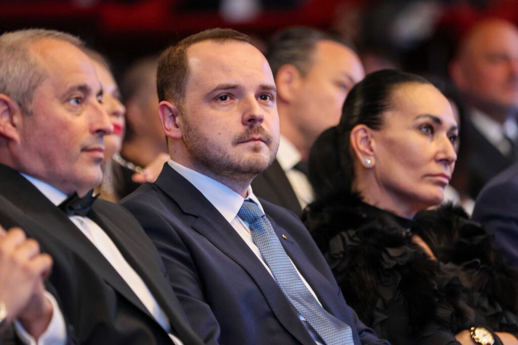 Concediile medicale fictive tot mai putine Ministerul Sanatatii anunta economii record de peste 300 de milioane de lei