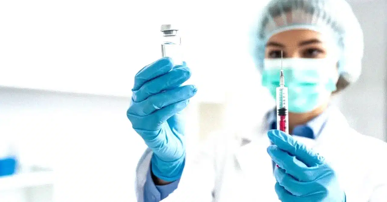 Vaccinurile anti COVID 19 si descoperirile surprinzatoare din cel mai mare studiu din Franta