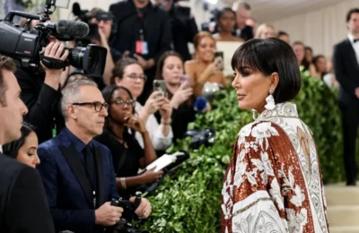 Reactia lui Kris Jenner cand a dat nas in nas cu fostul iubit al fiicei. Momentul a devenit viral