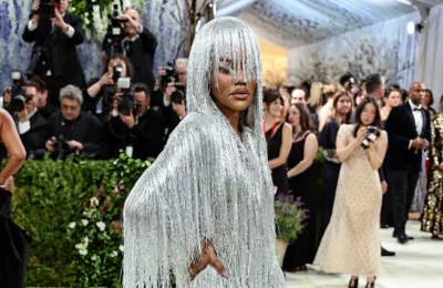 Nimeni nu se astepta la asta. Tinuta care a dominat Met Gala 2026