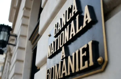 Avertisment pentru romani. Cursul euro a explodat la 5.26 lei dupa caderea Guvernului