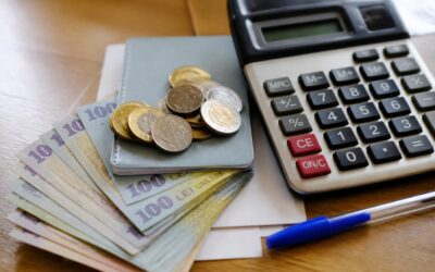 Impozitul pe pensie din 2026 aduce rețineri pentru sumele care depășesc 3.000 de lei