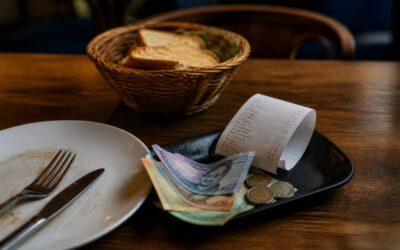 Inflația de 10,9% îi face pe clienți să împartă porțiile la restaurant