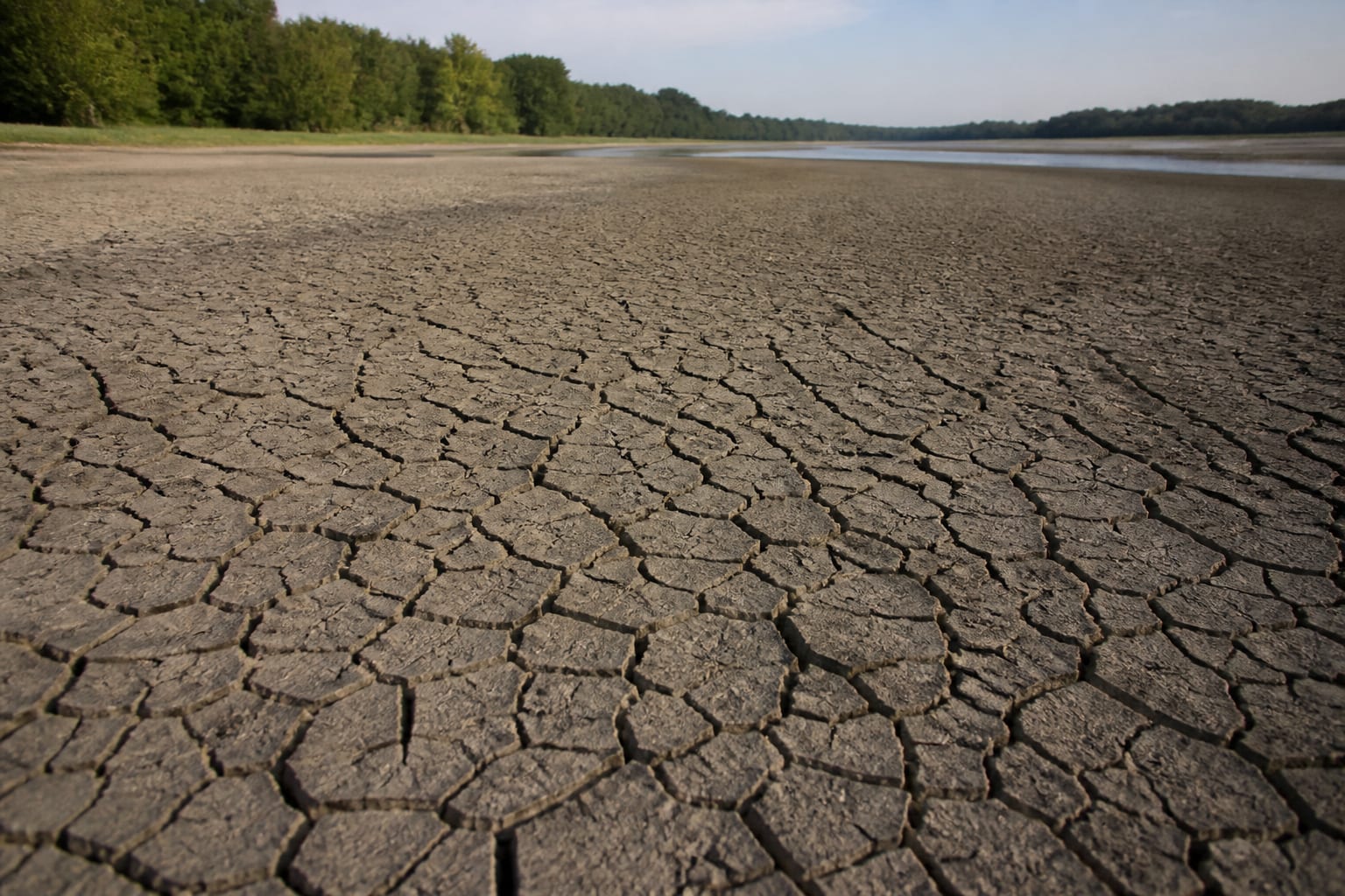 Nivelul Dunării a scăzut la un minim istoric de minus 108 centimetri în Croația