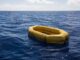 Un navigator a fost salvat după o lună în derivă pe Oceanul Pacific