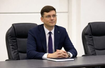 Victor Negrescu spune că România are nevoie de cel puțin 60 de miliarde de euro din viitorul buget UE