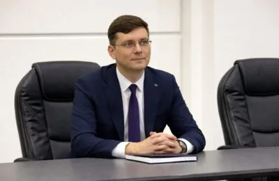 Victor Negrescu spune că România are nevoie de cel puțin 60 de miliarde de euro din viitorul buget UE