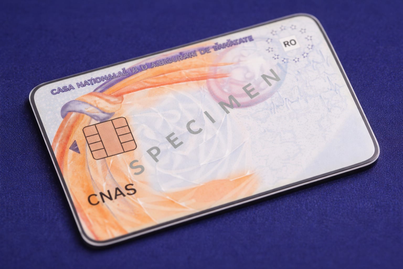 Cardul de sănătate este înlocuit treptat cu cartea electronică de identitate de la 1 septembrie