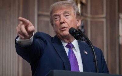 Donald Trump amenință cu bombardarea Omanului și revendicarea Strâmtorii Ormuz