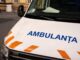 Un șofer de ambulanță din Cluj a fost operat după ce echipajul său a fost atacat cu bâte și topoare