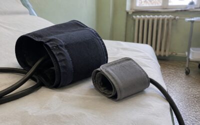 Durerea care obligă la pauze în timpul mersului poate indica îngustarea arterelor de la picioare